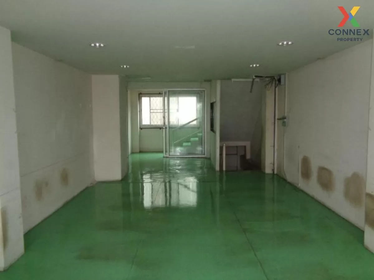 FOR SALE Commercial Building, 3.5 storey, Leap Waree, Nimit Mai , Nong Chok , Nong Chok , Bangkok , CX-81834 4