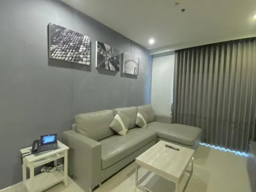 เช่าคอนโด  เซอร์เคิล คอนโดมิเนียม MRT-เพชรบุรี ถนนเพชรบุรี เขต ราชเทวี กรุงเทพ CX-82052