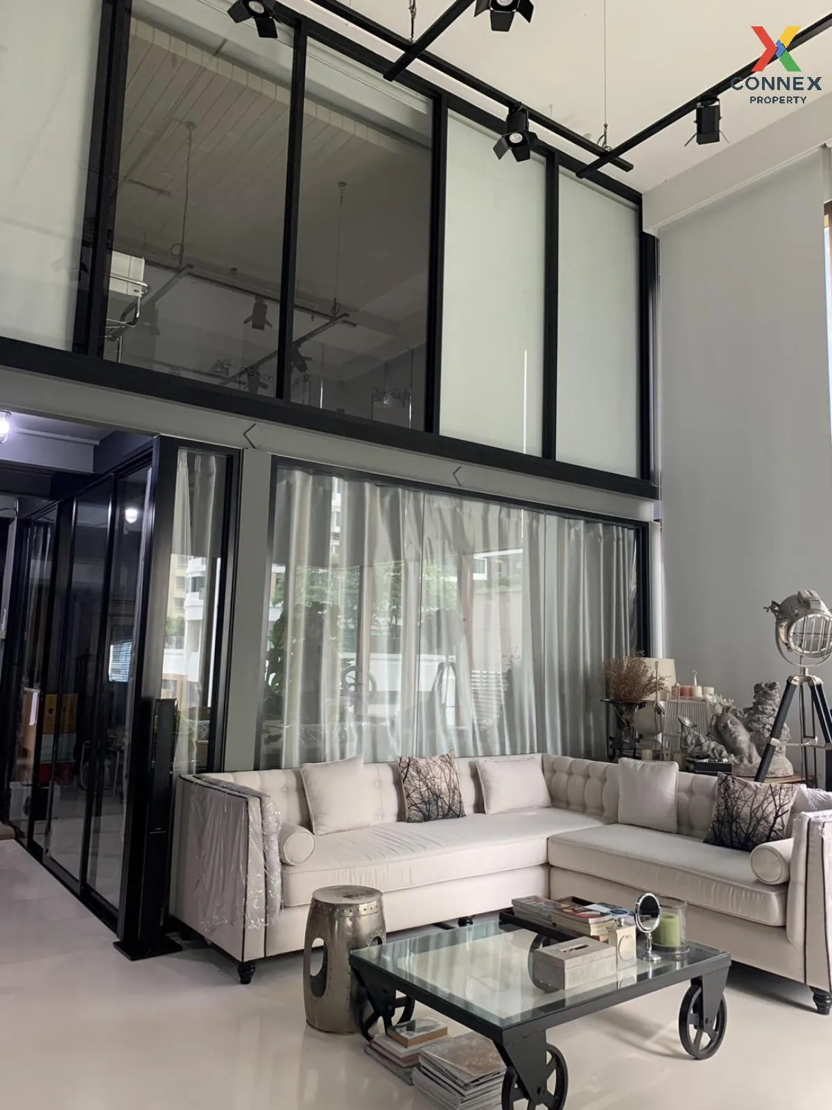 For Rent Condo , The Emporio Place , BTS-Phrom Phong , Khlong Toei , Khlong Toei , Bangkok , CX-83398 1