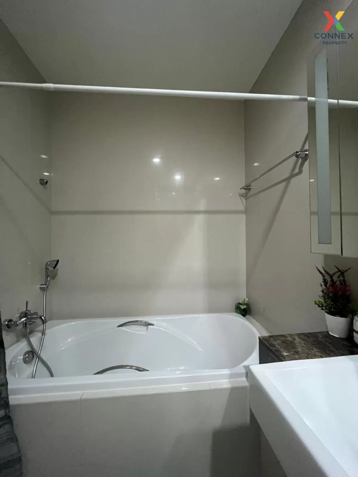 For Rent Condo , 39 by Sansiri , BTS-Phrom Phong , Khlong Tan Nuea , Watthana , Bangkok , CX-83747