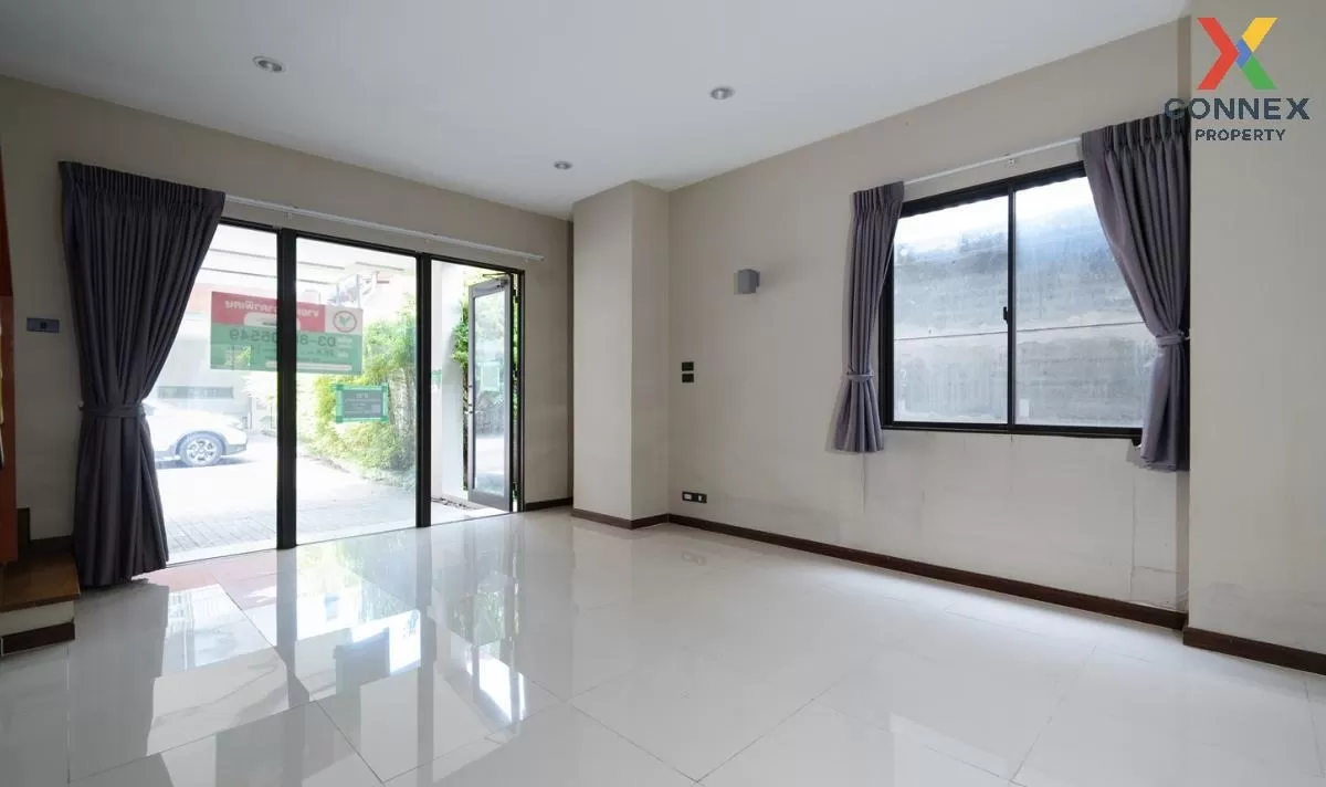 For Sale Townhouse/Townhome  , Mesto Kaset-Navamin , Khlong Kum , Bung Kum , Bangkok , CX-84077 3