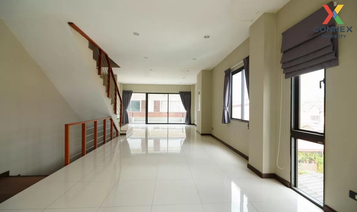 For Sale Townhouse/Townhome  , Mesto Kaset-Navamin , Khlong Kum , Bung Kum , Bangkok , CX-84077