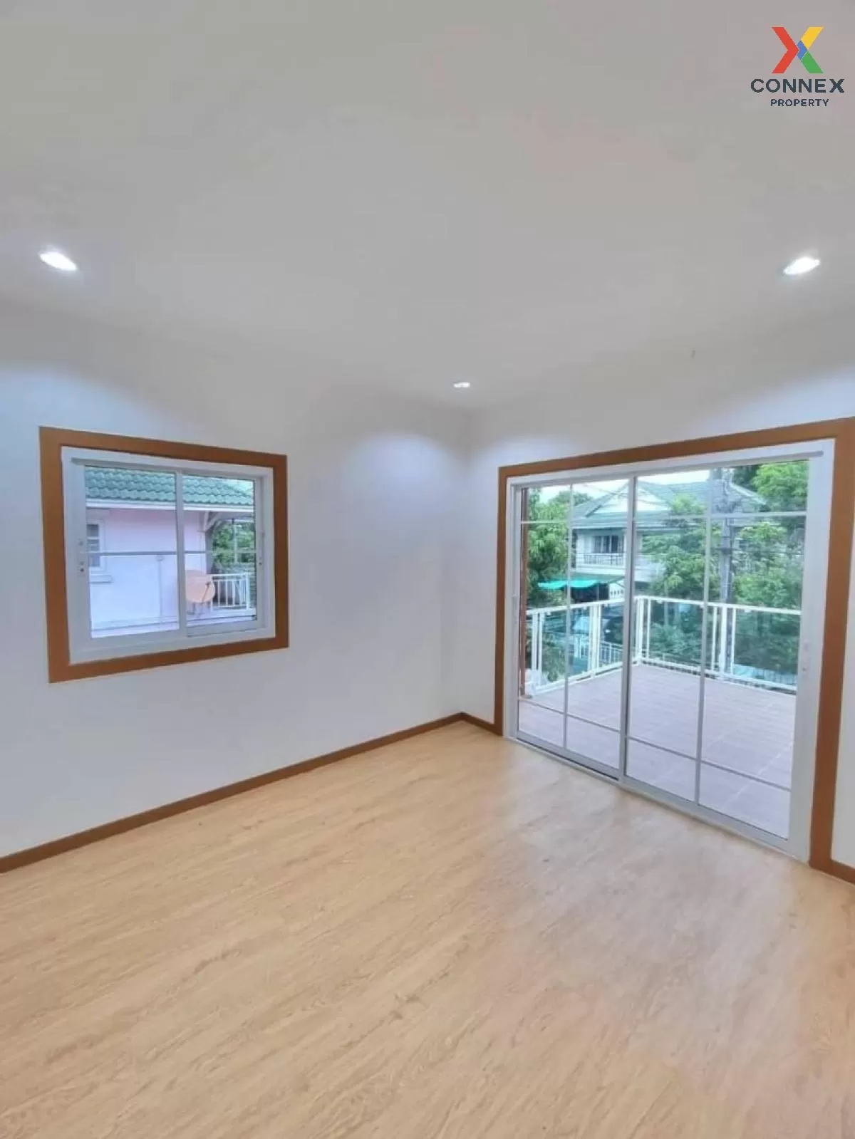 For Sale Townhouse/Townhome  , Baan Pruksa 3 Soi Watlatpladuk , corner unit , newly renovated , Bang Khu Rat , Bang Bua Thong , Nonthaburi , CX-84643