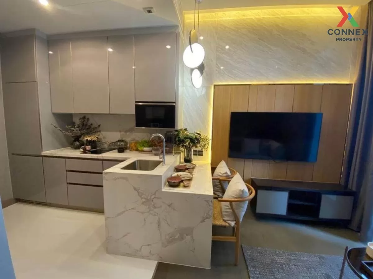 For Rent Condo , The Esse at Singha Complex , MRT-Phetchaburi , Bang Kapi , Huai Khwang , Bangkok , CX-84703