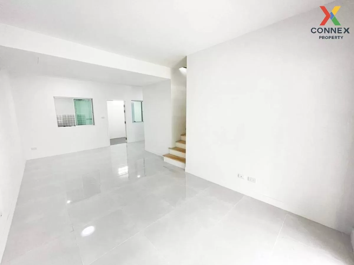 For Sale Townhouse/Townhome  , PRUKSA VILLE 48 LAKSI-DONMUANG , Thung Song Hong , Lak Si , Bangkok , CX-84740