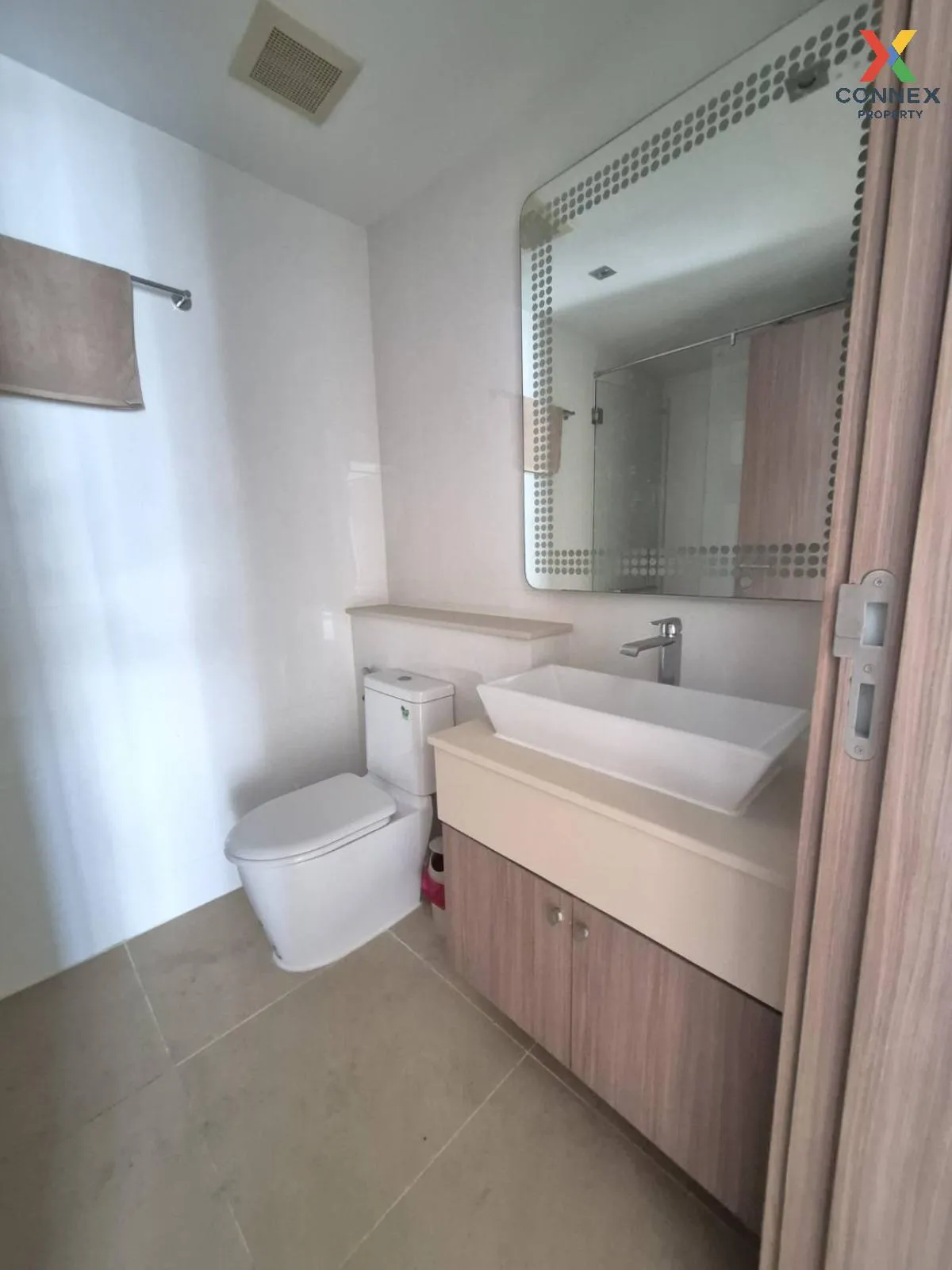 For Sale Condo , Nam Talay Pattaya , Na Kluea , Mueang Chon Buri , Chon Buri , CX-85092