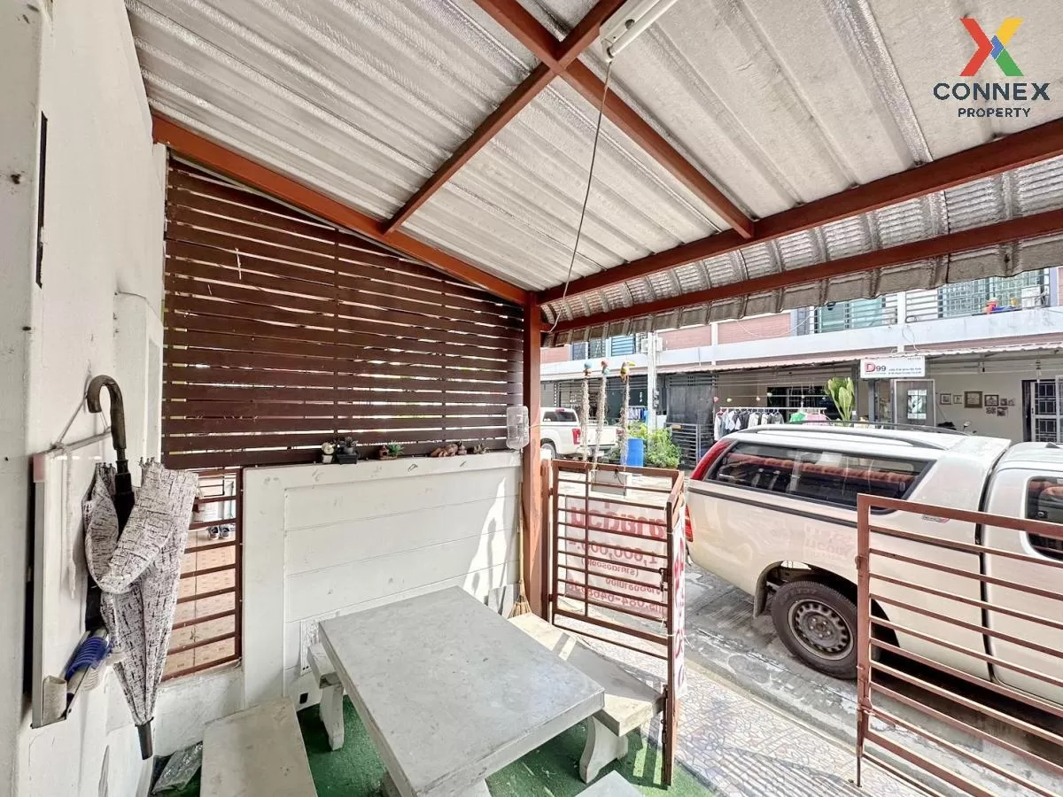 For Sale Townhouse Banmonthon 6 , Ban Krathum , Sam Phran , Nakhon Pathom , CX-85131