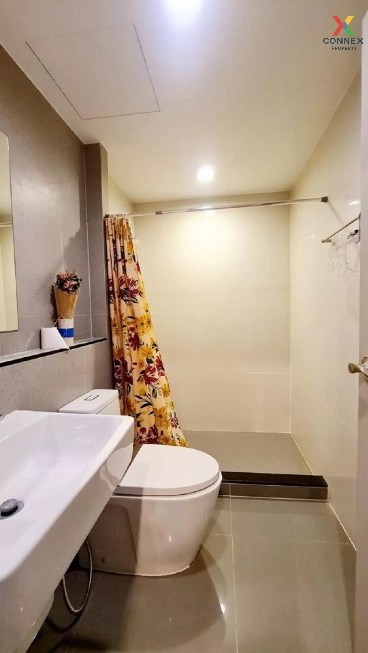 For Rent Condo , Very Sukhumvit 72 , BTS-Bearing , Samrong Nuea , Mueang Samut Prakan , Samut Prakarn , CX-85177