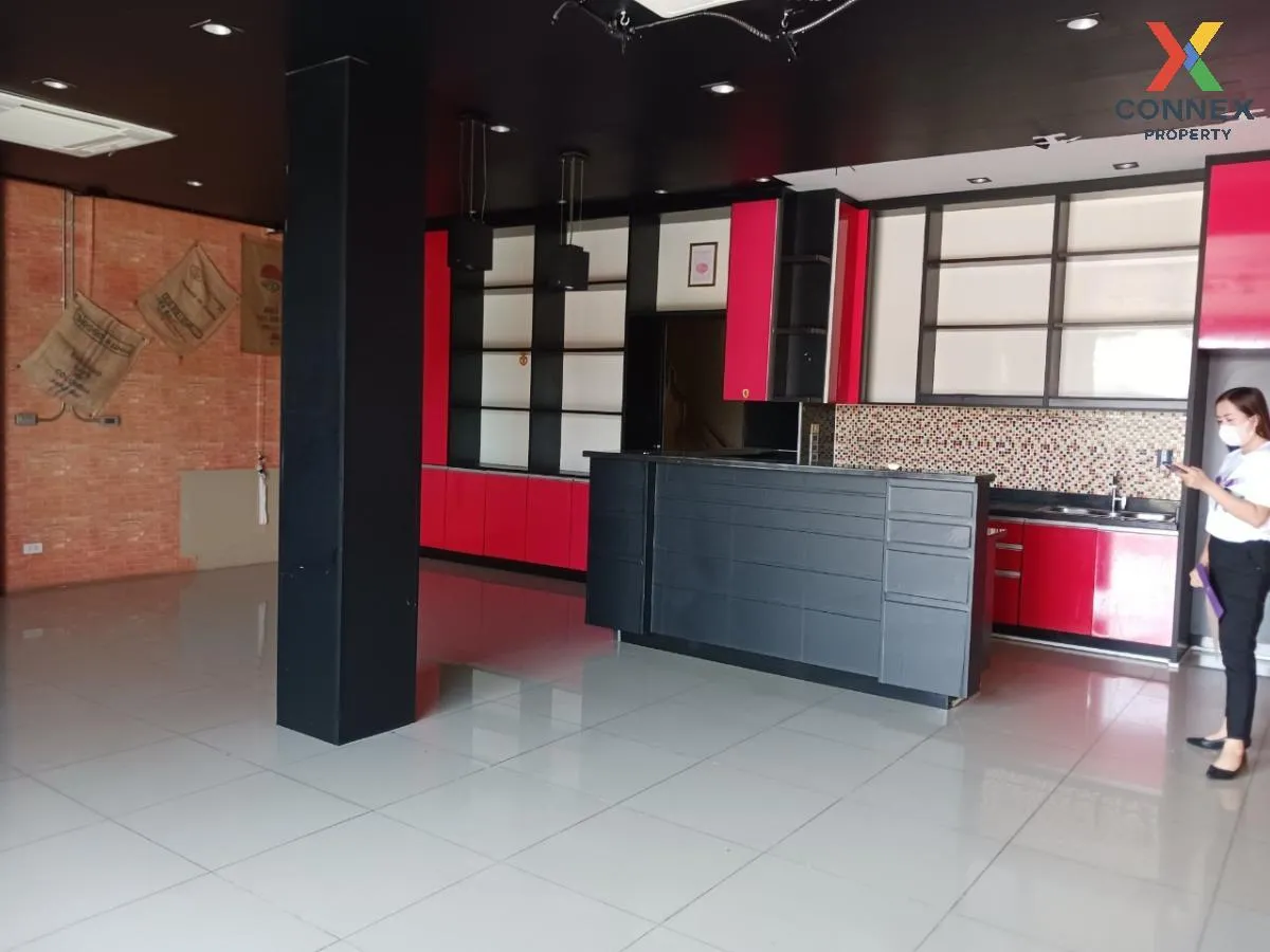 For Sale Commercial building, 5 storey, Bay center , Bang Phra , Si Racha , Chon Buri , CX-85235 4