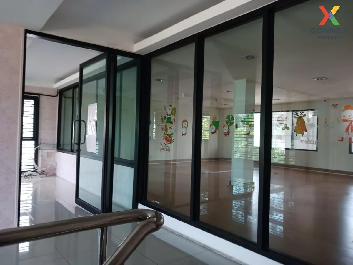 For Sale Commercial building, 5 storey, Bay center , Bang Phra , Si Racha , Chon Buri , CX-85235