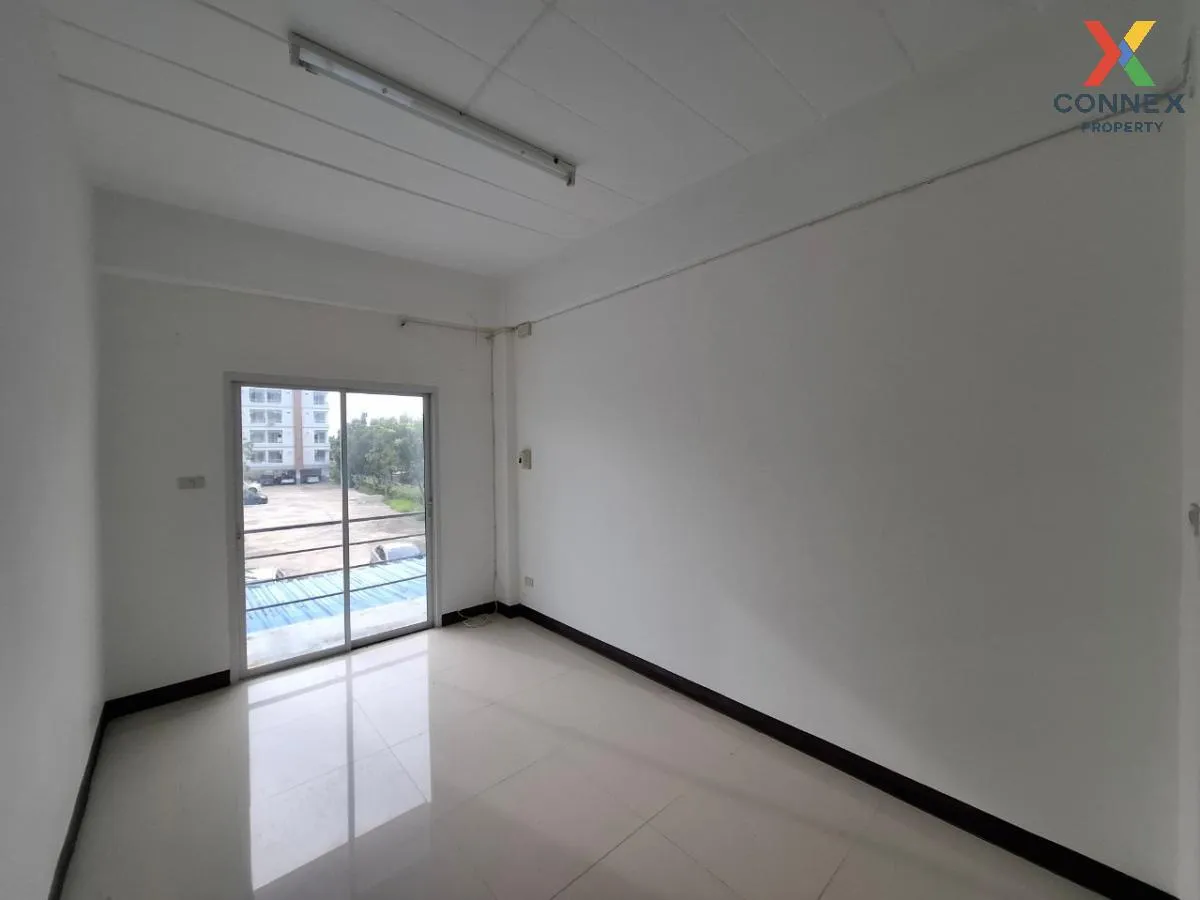 For Sale Commercial building, 4 storey, Pornthep Garden Ville Bang Phra , Bang Phra , Si Racha , Chon Buri , CX-85250