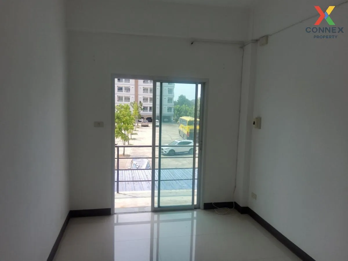 For Sale Commercial building, 4 storey, Pornthep Garden Ville Bang Phra , Bang Phra , Si Racha , Chon Buri , CX-85250