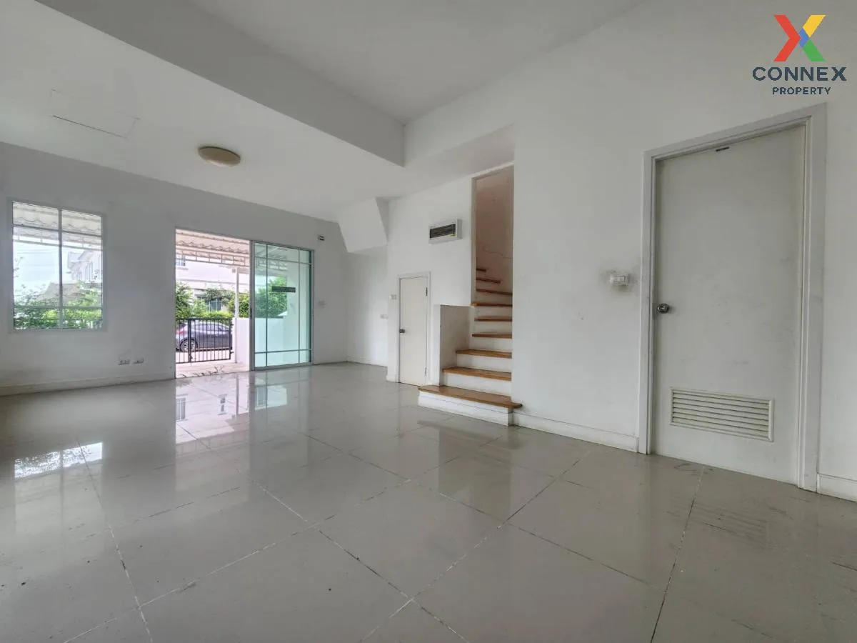 For Sale Townhouse/Townhome  , Praphassorn Grand Ville 23 , Bang Na , Phan Thong , Chon Buri , CX-85386