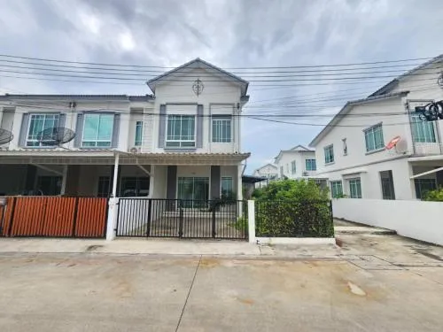 For Sale Townhouse/Townhome  , Praphassorn Grand Ville 23 , Bang Na , Phan Thong , Chon Buri , CX-85386