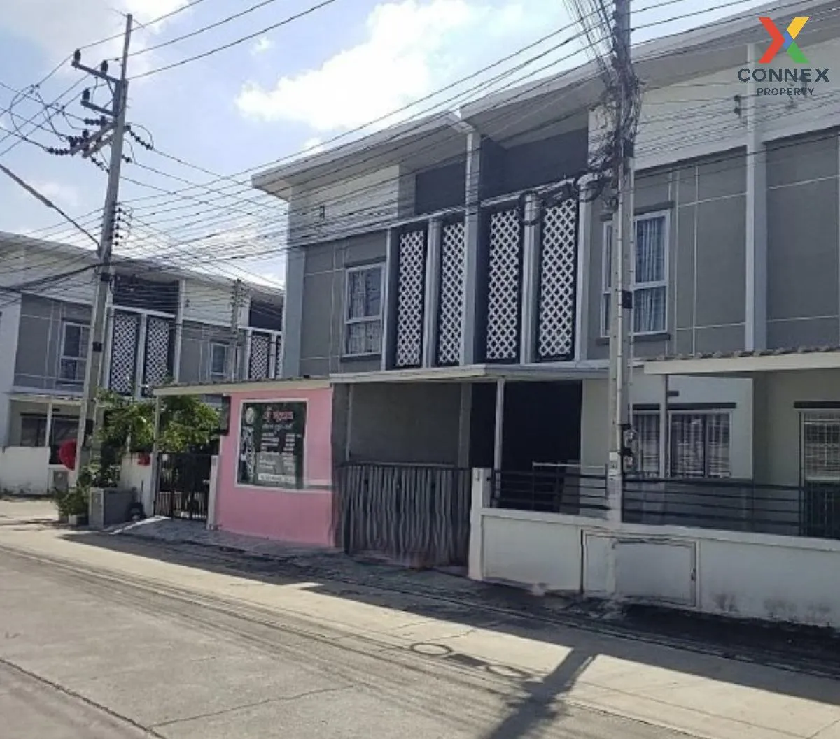 For Sale Townhouse/Townhome  , Preseo Plus One Amata Nakorn-Nong Tamlueng , Nong Tamlueng , Phan Thong , Chon Buri , CX-85421 2