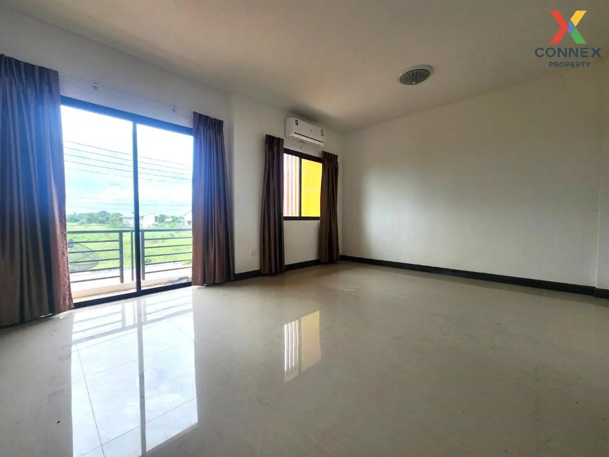 For Sale Townhouse/Townhome  , Century View Nong Kakha - Nong Hong , Map Pong , Phan Thong , Chon Buri , CX-85422