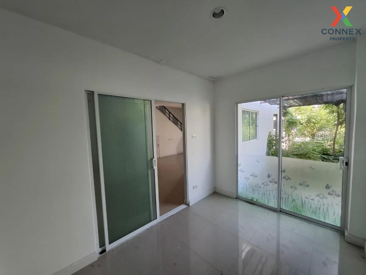 For Sale Townhouse/Townhome  , The Mix Chalet Laemchabang , Bang Lamung , Bang Lamung , Chon Buri , CX-85428