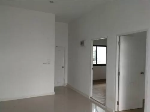 For Sale Townhouse/Townhome  , The Central Town 2 , Bueng , Si Racha , Chon Buri , CX-86484