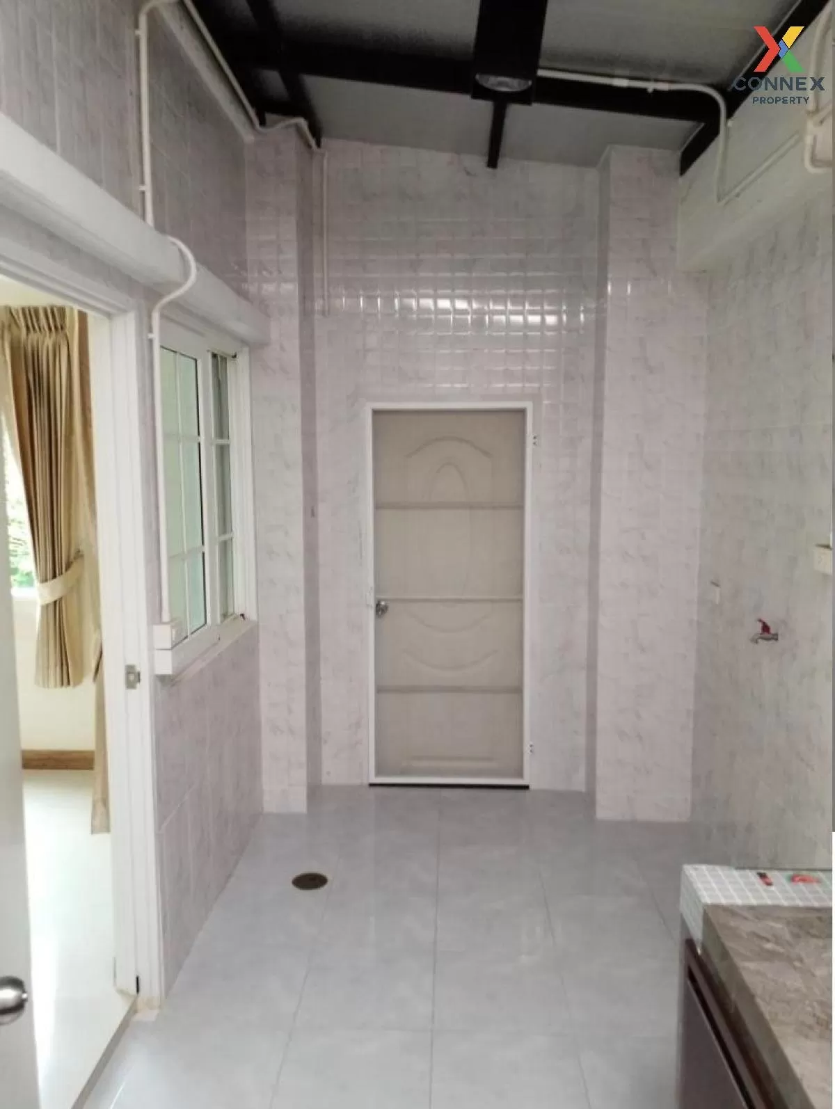 For Sale Townhouse/Townhome  , Golden Town Phaholyothin-Lumlukka , Khu Khot , Lam Luk Ka , Pathum Thani , CX-86599