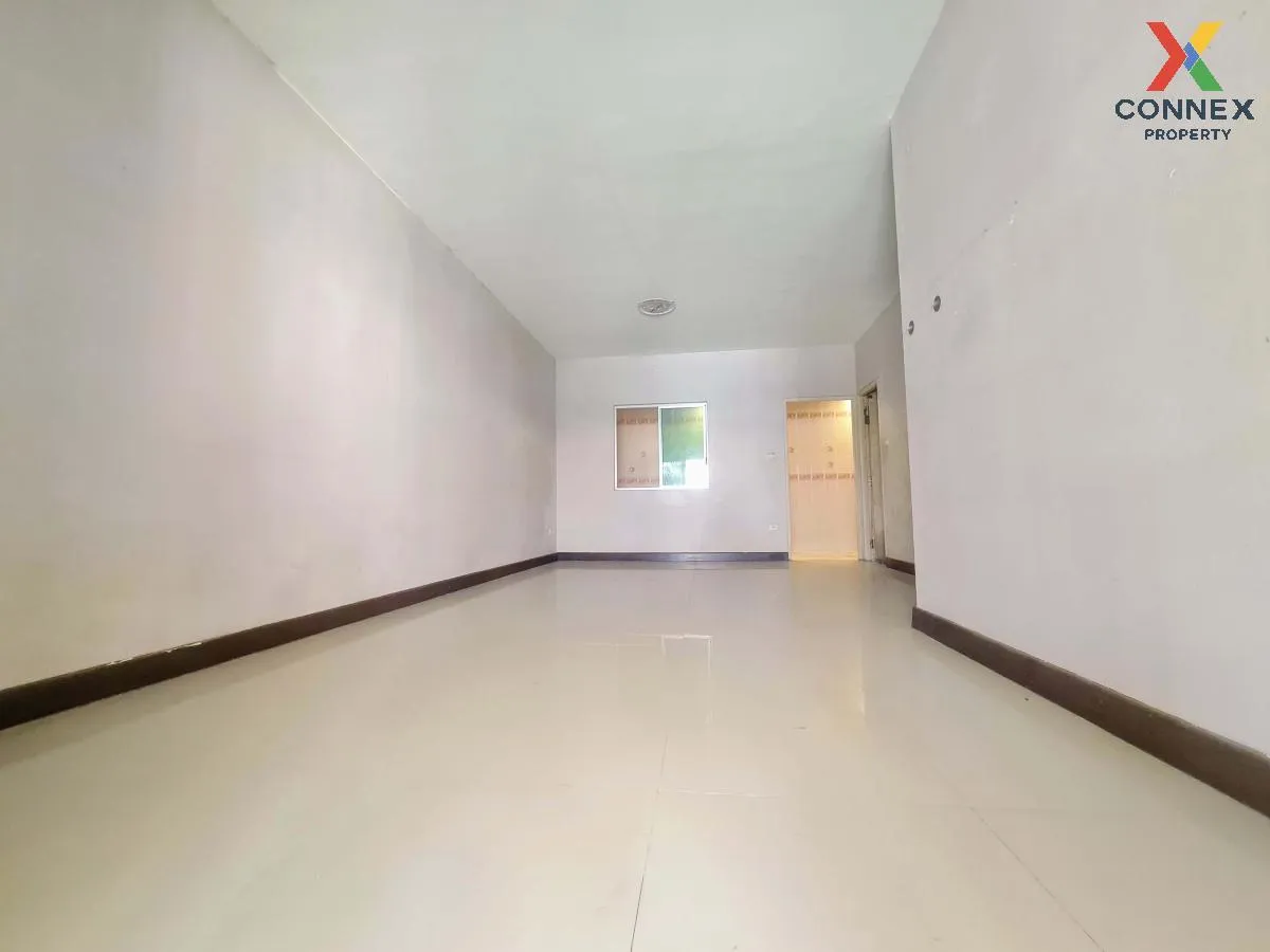 For Sale Townhouse/Townhome  , Pruksa Ville 7 , Pracha Thipat , Thanyaburi , Pathum Thani , CX-86616