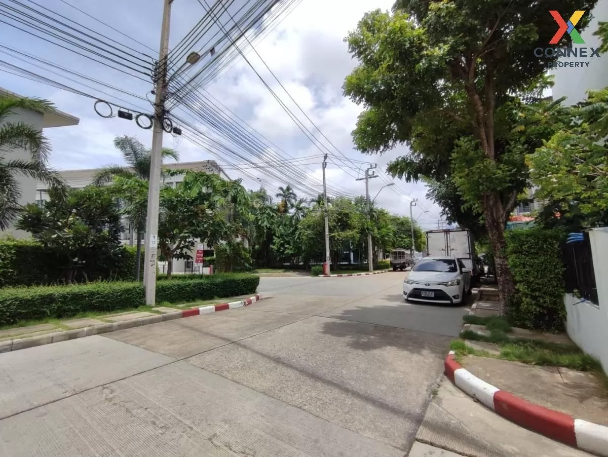 For Sale Townhouse/Townhome  , Casa City Prachauihit 90 , corner unit , Nai Khlong Bang Pla Kot , Phra Samut Chedi , Samut Prakarn , CX-86811