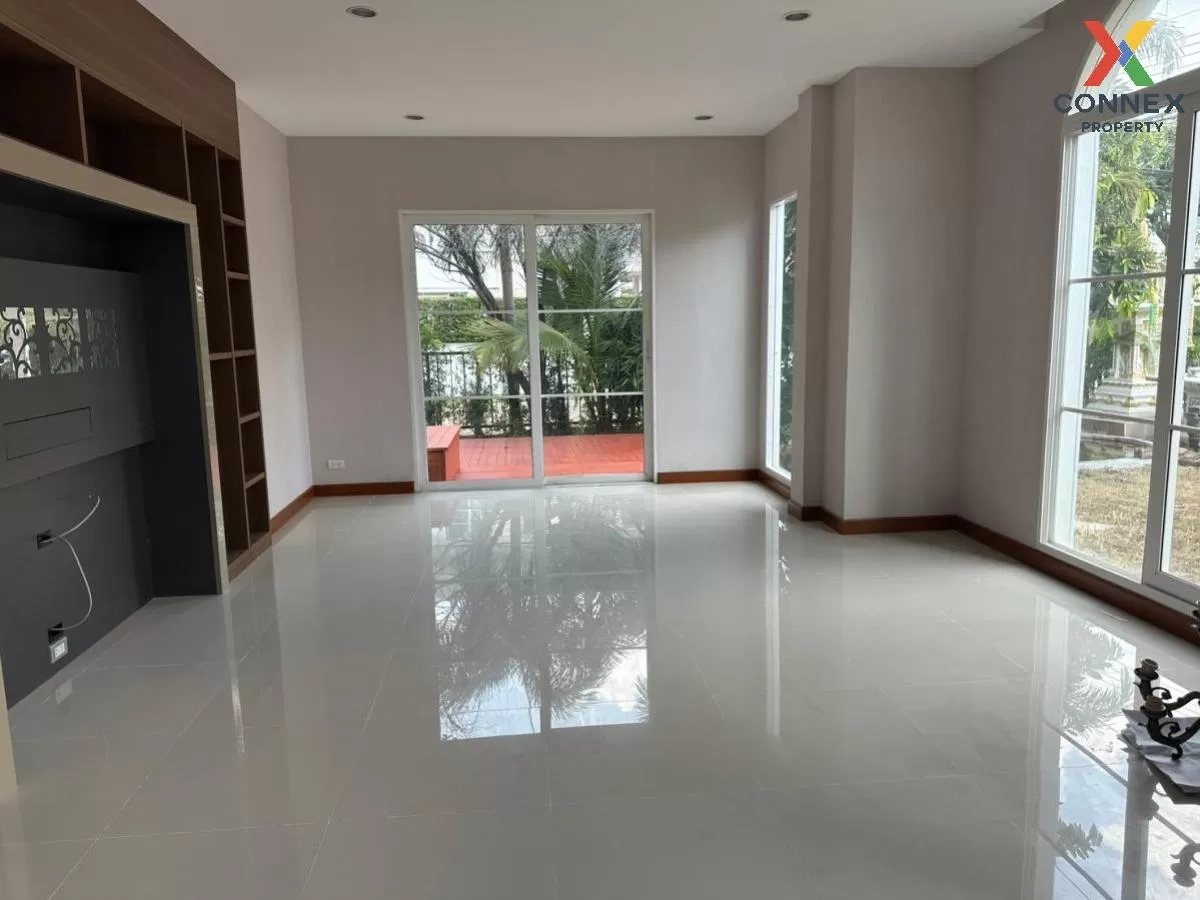 For Sale House , CASA GRAND Taksin – Rama 2 , corner unit , newly renovated , Chom Thong , Chom Thong , Bangkok , CX-86880