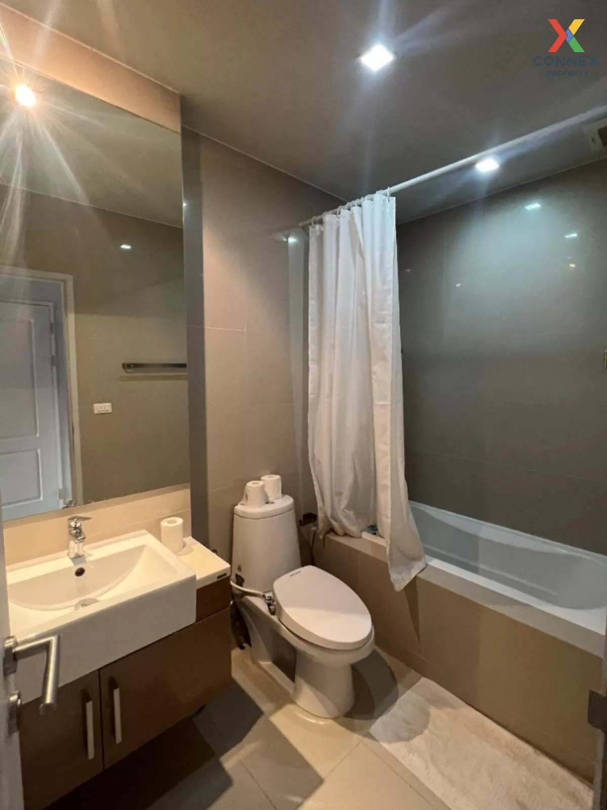 For Rent Condo , Noble Refine , BTS-Phrom Phong , Khlong Tan , Khlong Toei , Bangkok , CX-86927