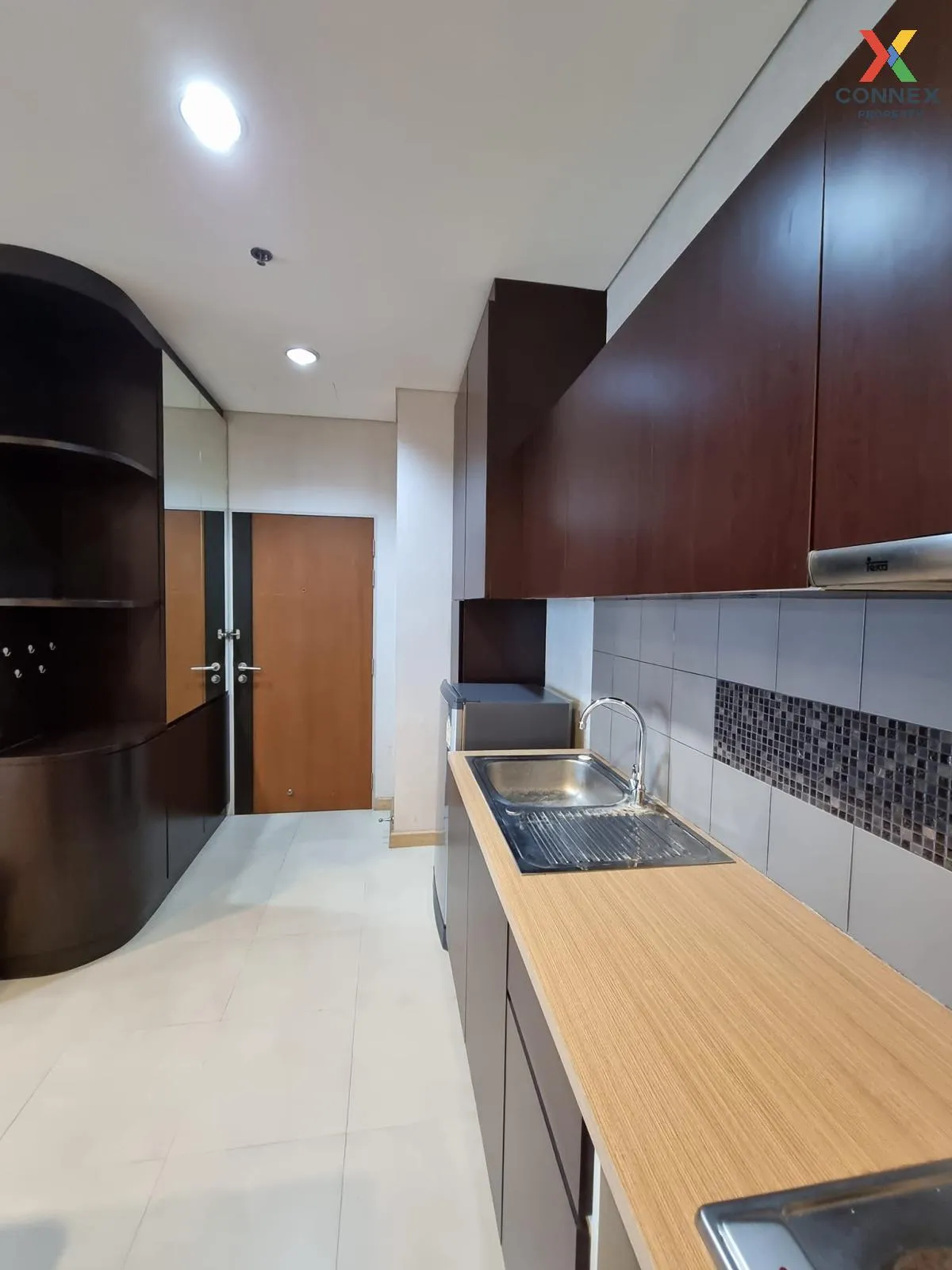 For Sale Condo , Intro Phaholyothin - Pradipat , BTS-Saphan Khwai , Sam Sen Nai , Phaya Thai , Bangkok , CX-88830