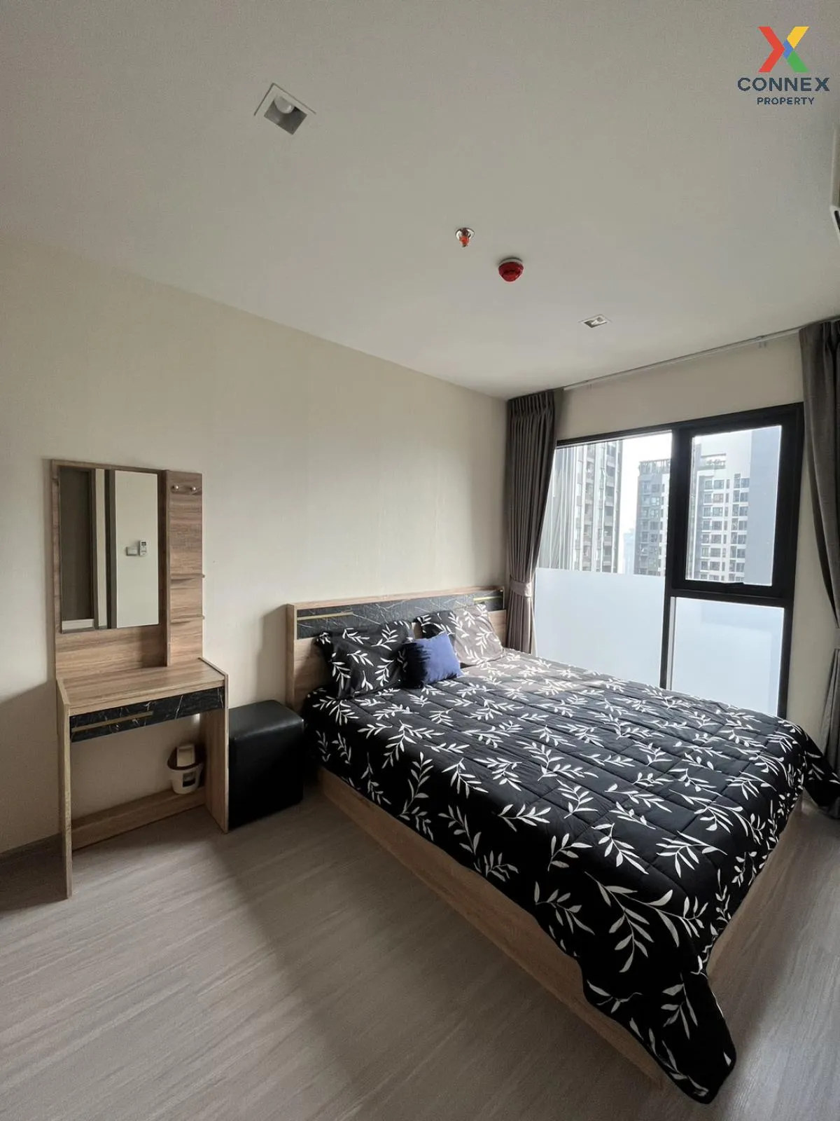 For Rent Condo , Life Asoke Hype Rama 9 , MRT-Phra Ram 9 , Makkasan , Rat Thewi , Bangkok , CX-89123