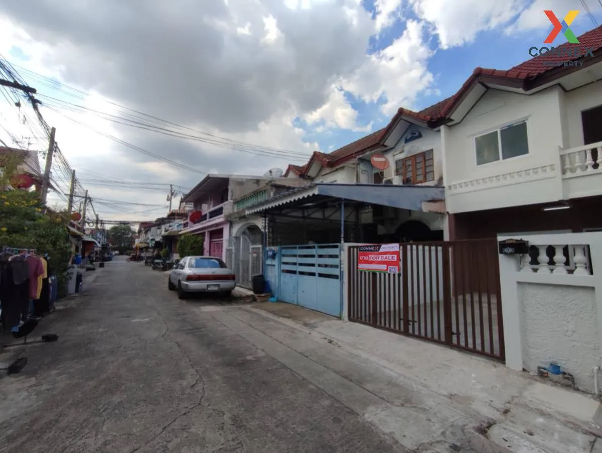 For Sale Townhouse/Townhome  , Sintavee Villa , newly renovated , Bang Mot , Chom Thong , Bangkok , CX-89538
