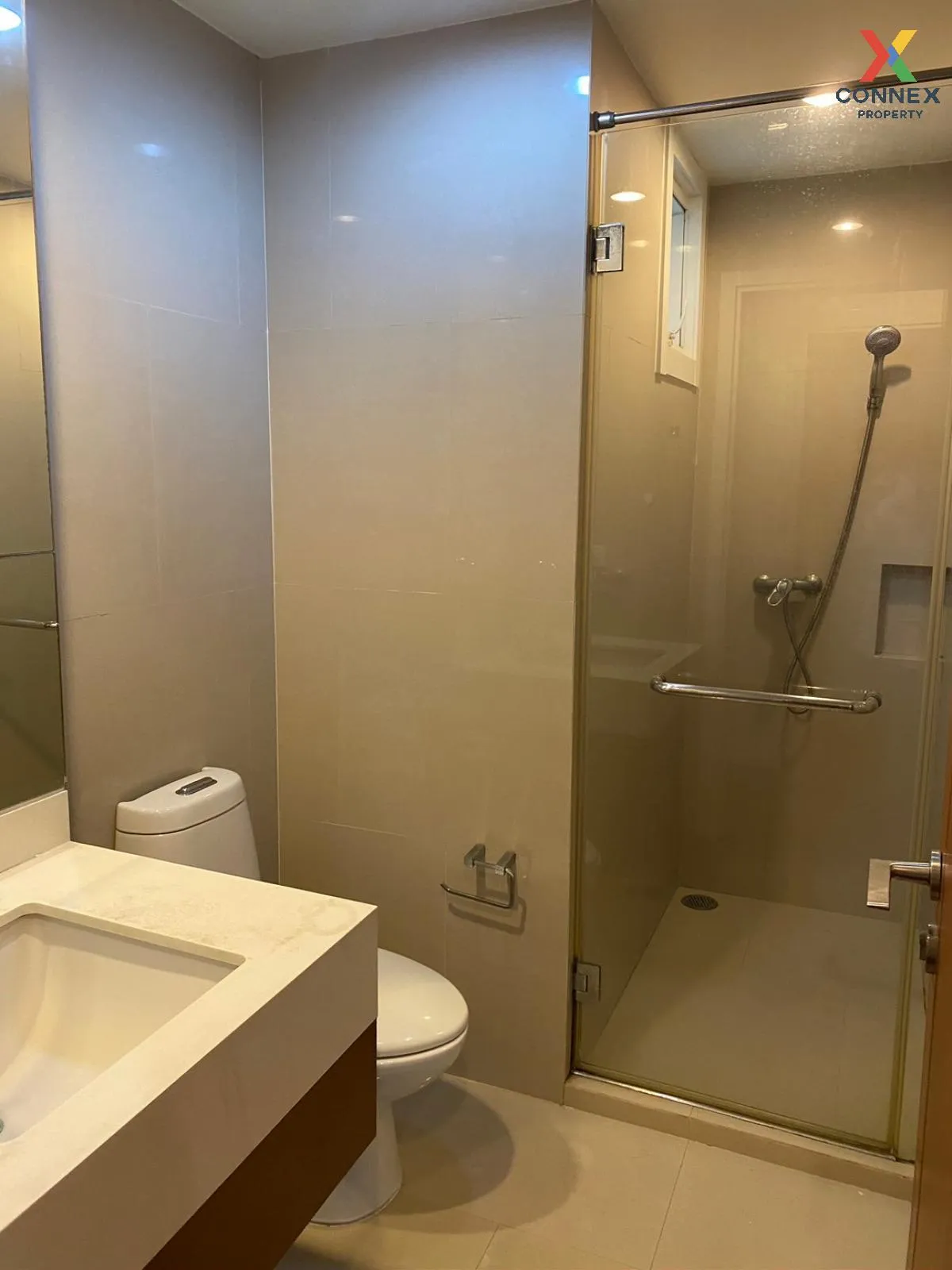 For Sale Condo , Wind Sukhumvit 23 , corner unit , MRT-Sukhumvit , Khlong Toei Nuea , Watthana , Bangkok , CX-89673