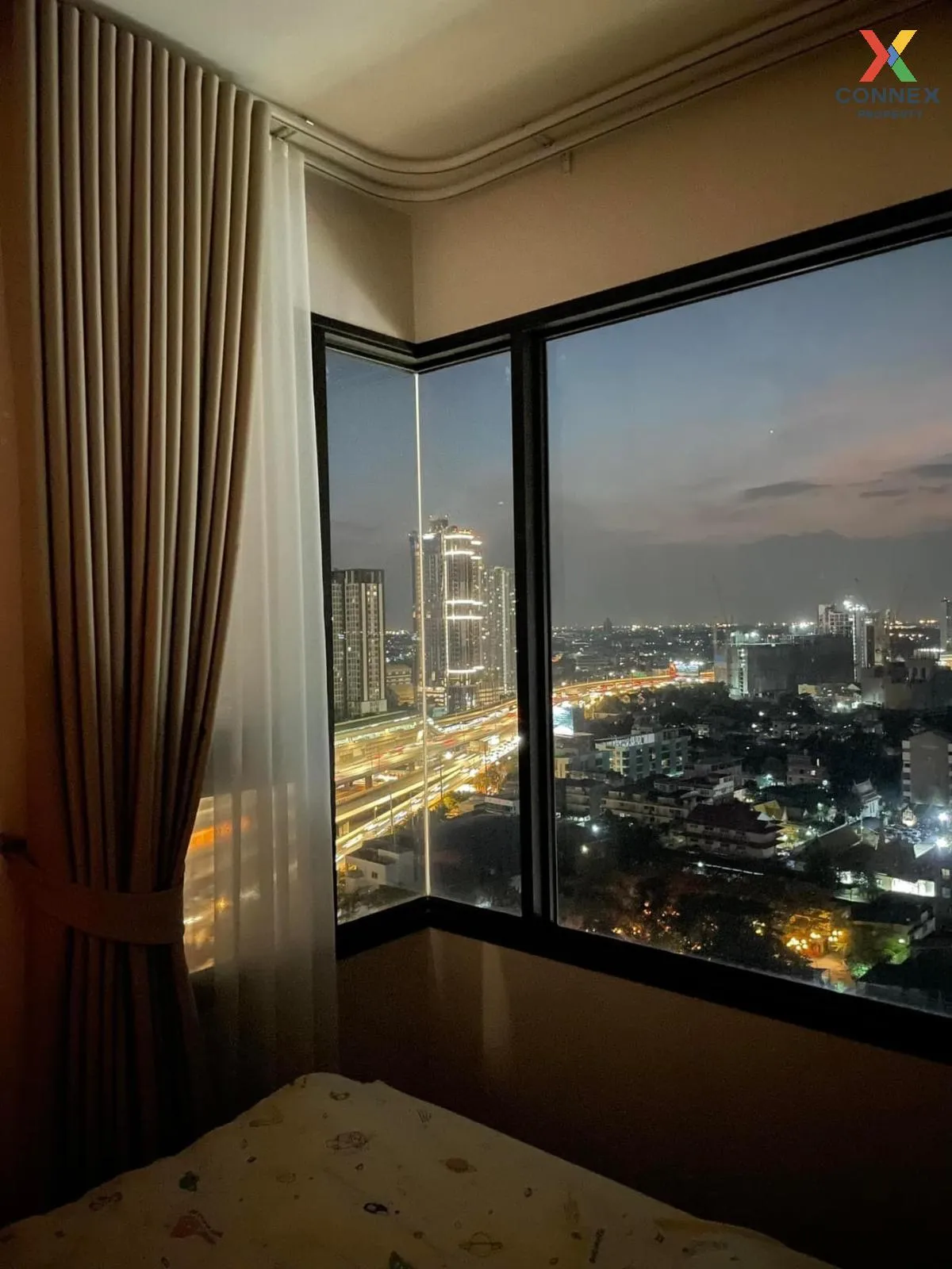 For Sale Condo , Life Sathorn Sierra , Duplex , nice view , high floor , corner unit , wide frontage , BTS-Talat Phlu , Talat Phlu , Thon Buri , Bangkok , CX-90040