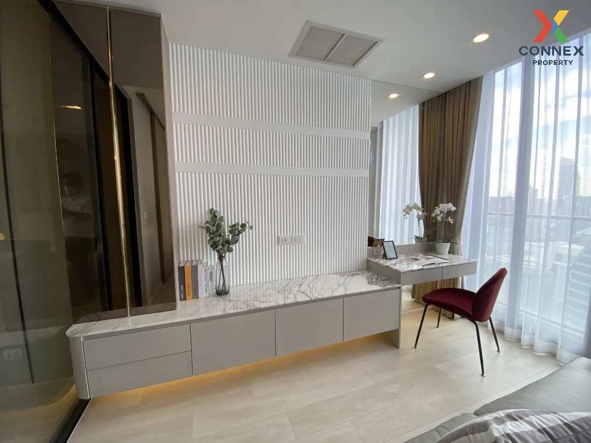 For Rent Condo , Noble Ploenchit , high floor , BTS-Phloen Chit , Lumpini , Pathum Wan , Bangkok , CX-90209
