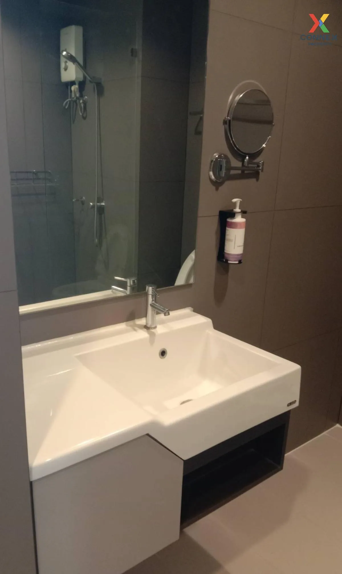 For Rent Condo , Movenpick Residences Condo Ekkamai , BTS-Ekkamai , Khlong Tan Nuea , Watthana , Bangkok , CX-90249