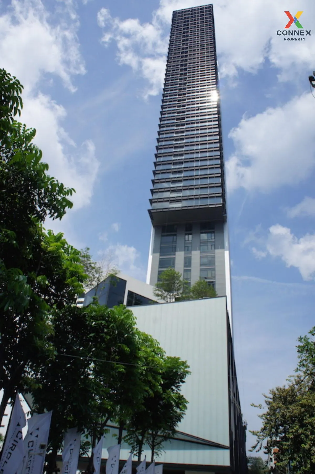 ขายคอนโด  เซอร์เคิล ลิฟวิ่ง โปรโตไทพ์ วิวสวย ชั้นสูง รีโนเวทใหม่ MRT-เพชรบุรี มักกะสัน เขต ราชเทวี กรุงเทพ CX-90280