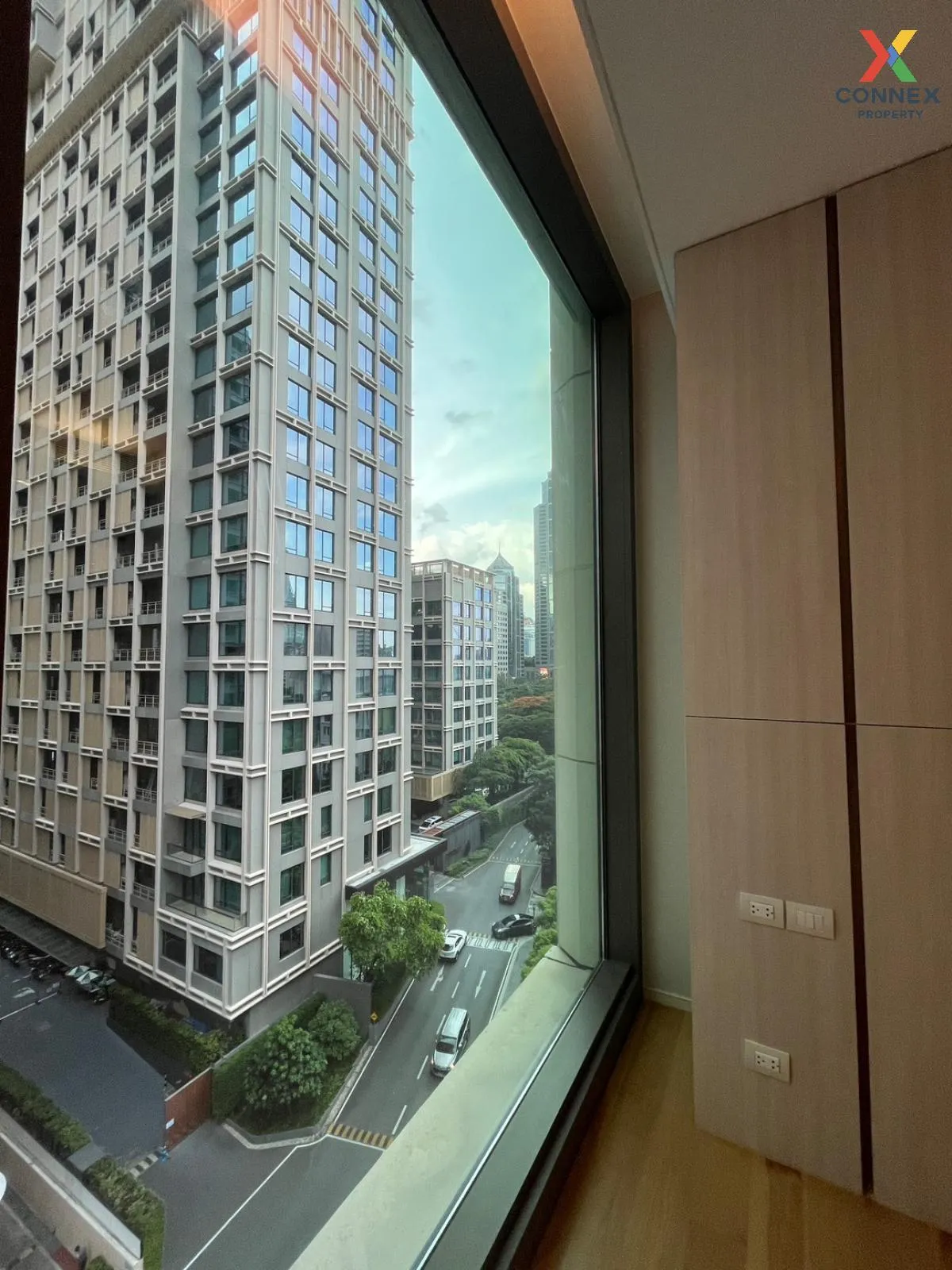 For Sale Condo , Baan Sindhorn , BTS-Chit Lom , Lumpini , Pathum Wan , Bangkok , CX-90281