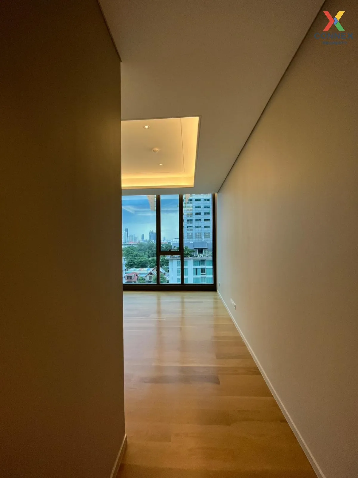 For Sale Condo , Baan Sindhorn , BTS-Chit Lom , Lumpini , Pathum Wan , Bangkok , CX-90281