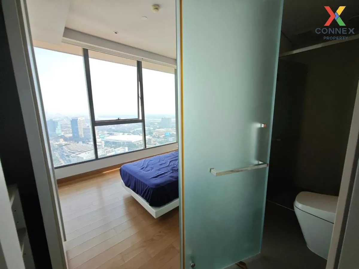 For Rent Condo , The Lumpini 24 , high floor , BTS-Phrom Phong , Khlong Tan , Khlong Toei , Bangkok , CX-90498