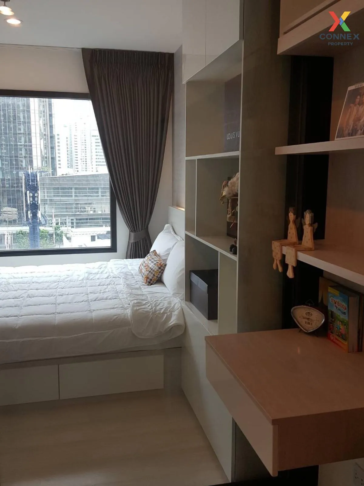 For Sale Condo , Life Asoke , MRT-Phetchaburi , Bang Kapi , Huai Khwang , Bangkok , CX-91268