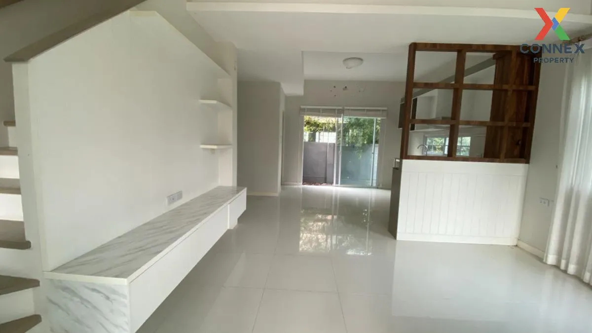 For Sale Townhouse/Townhome  , Indy Rangsit-Klong 2 , nice view , corner unit , Khlong Song , khlong Luang , Pathum Thani , CX-91968