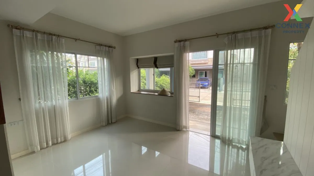 For Sale Townhouse/Townhome  , Indy Rangsit-Klong 2 , nice view , corner unit , Khlong Song , khlong Luang , Pathum Thani , CX-91968