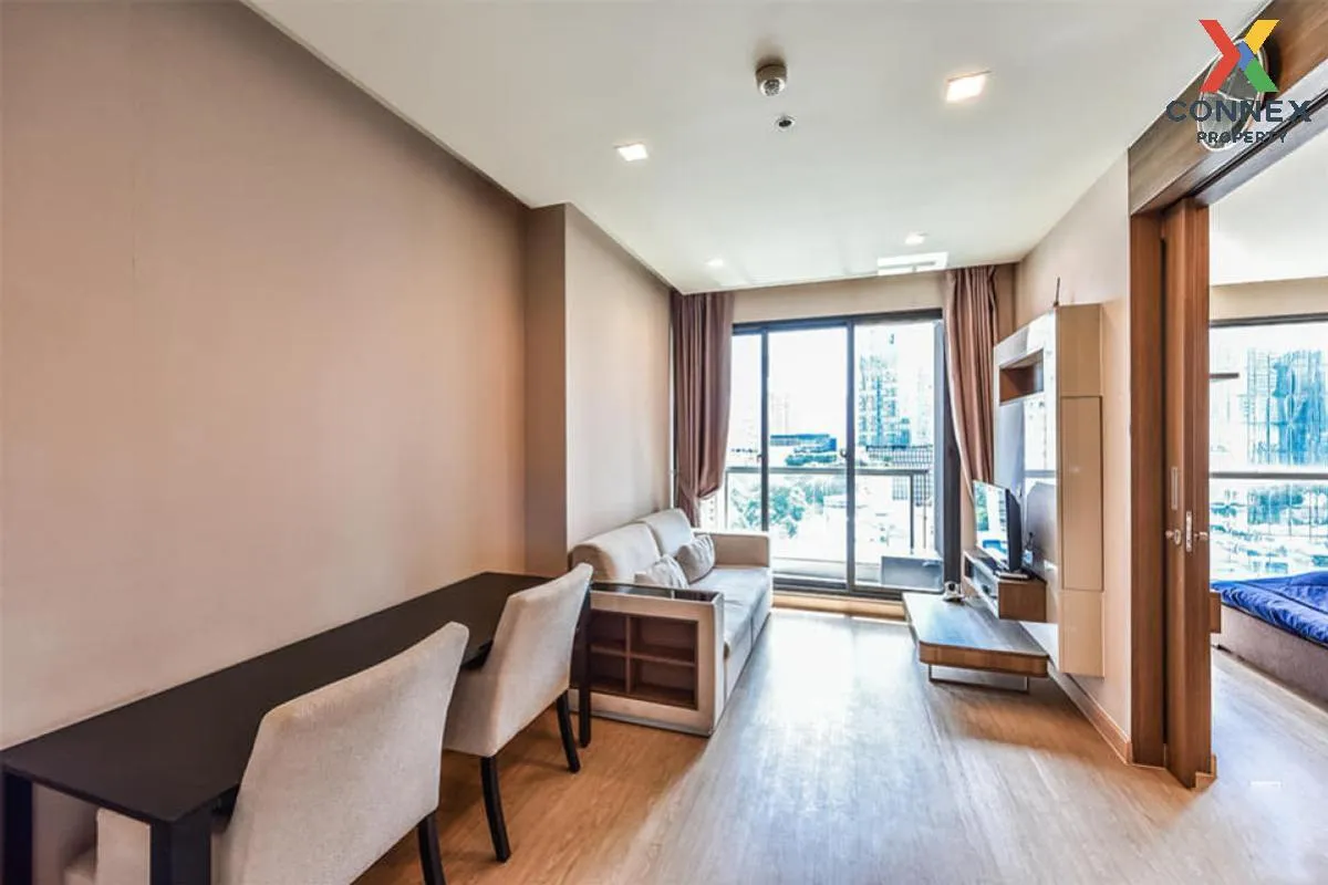 For Rent Condo , The Address Sathorn , BTS-Saint Louis , Silom ,  2