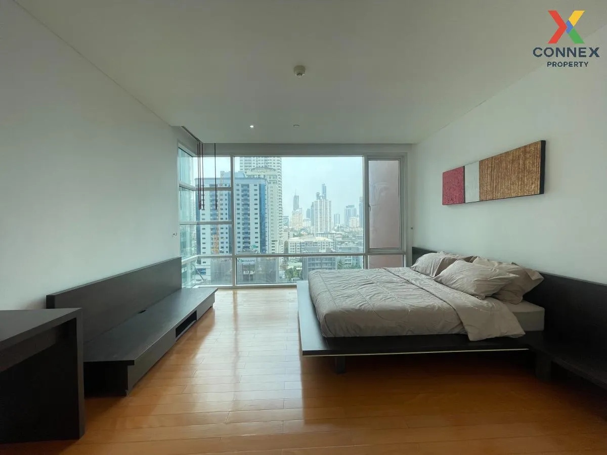 For Rent Condo , Fullerton Sukhumvit , BTS-Ekkamai , Khlong Tan Nuea , Watthana , Bangkok , CX-92294