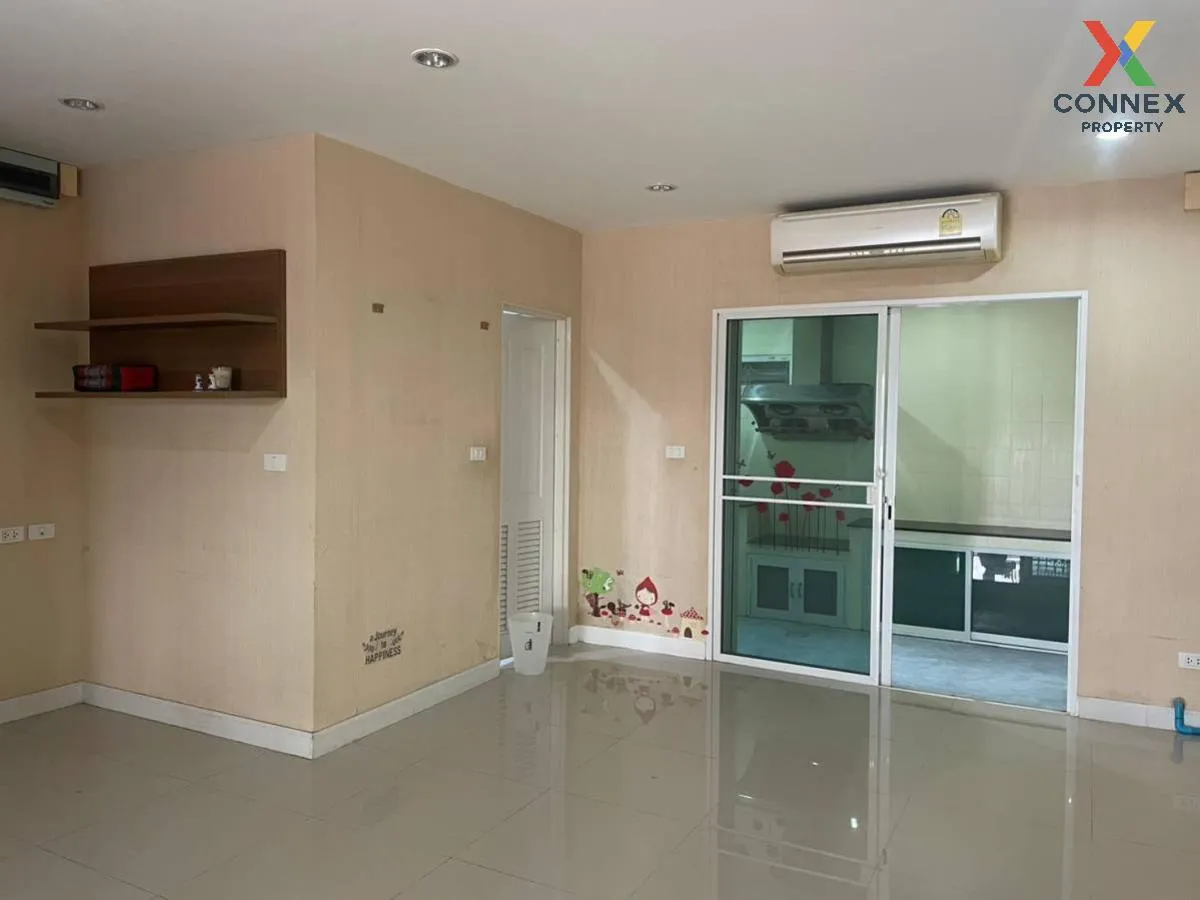 For Sale Townhouse/Townhome  , Metro Park Sathorn (TownHouse) , BTS-Wutthakat , Bang Wa , Phasi Charoen , Bangkok , CX-92410