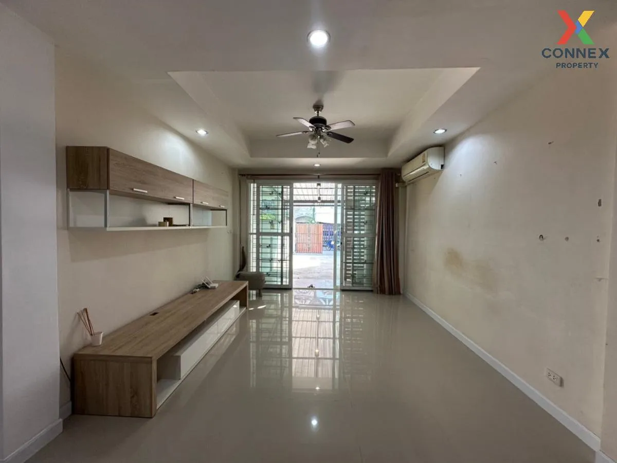 For Sale townhome, 2 storey,  soi  Lat Phrao 110 Yeak  3, , Wang Thong Lang , Bang Kapi , Bangkok , CX-92503