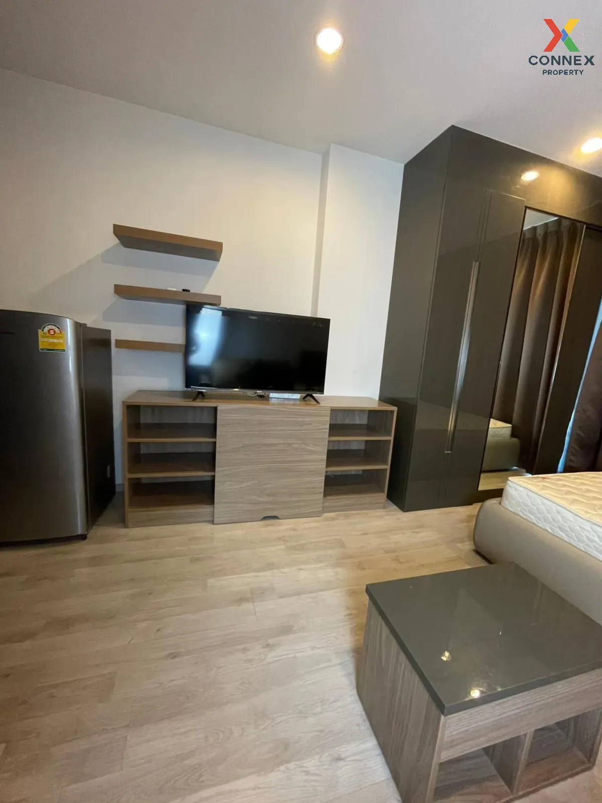 For Rent Condo , Ideo Mobi Charan Interchange , MRT-Bang Khun Non , Bang Khun Si , Bangkok Noi , Bangkok , CX-92541 2