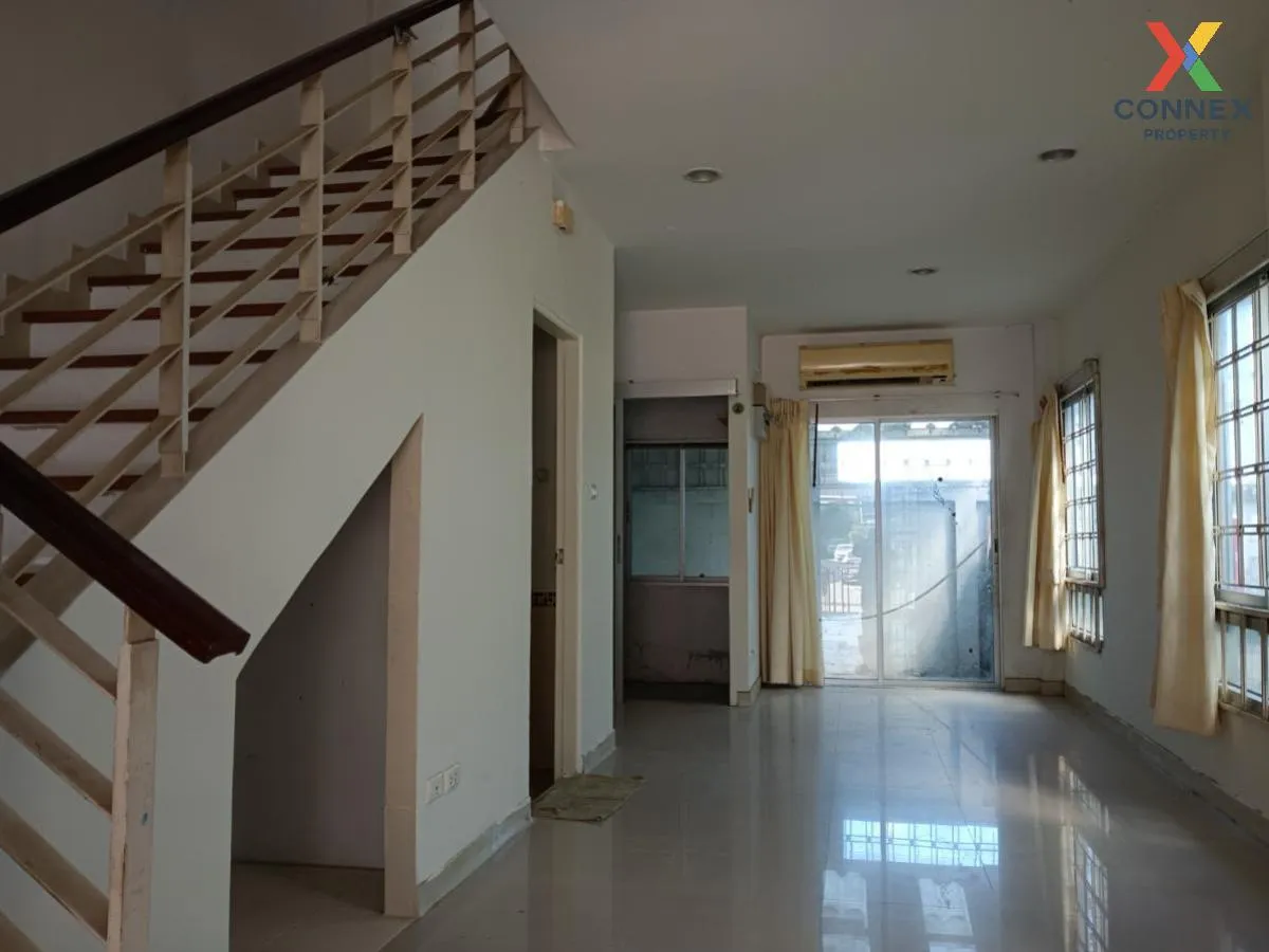 For Sale Townhouse/Townhome  , Baan Klang Muang Rama 9-New Krungthep Kreetha , corner unit , Thap Chang , Saphan Sung , Bangkok , CX-92975