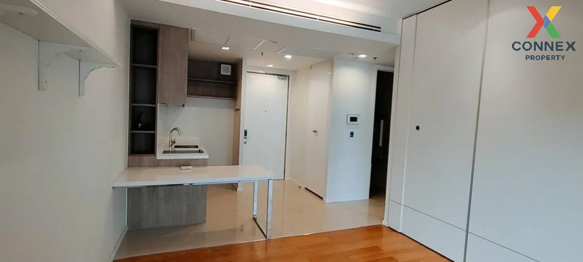 For Sale Condo , Circle Living Prototype , MRT-Phetchaburi , Makkasan , Rat Thewi , Bangkok , CX-93742