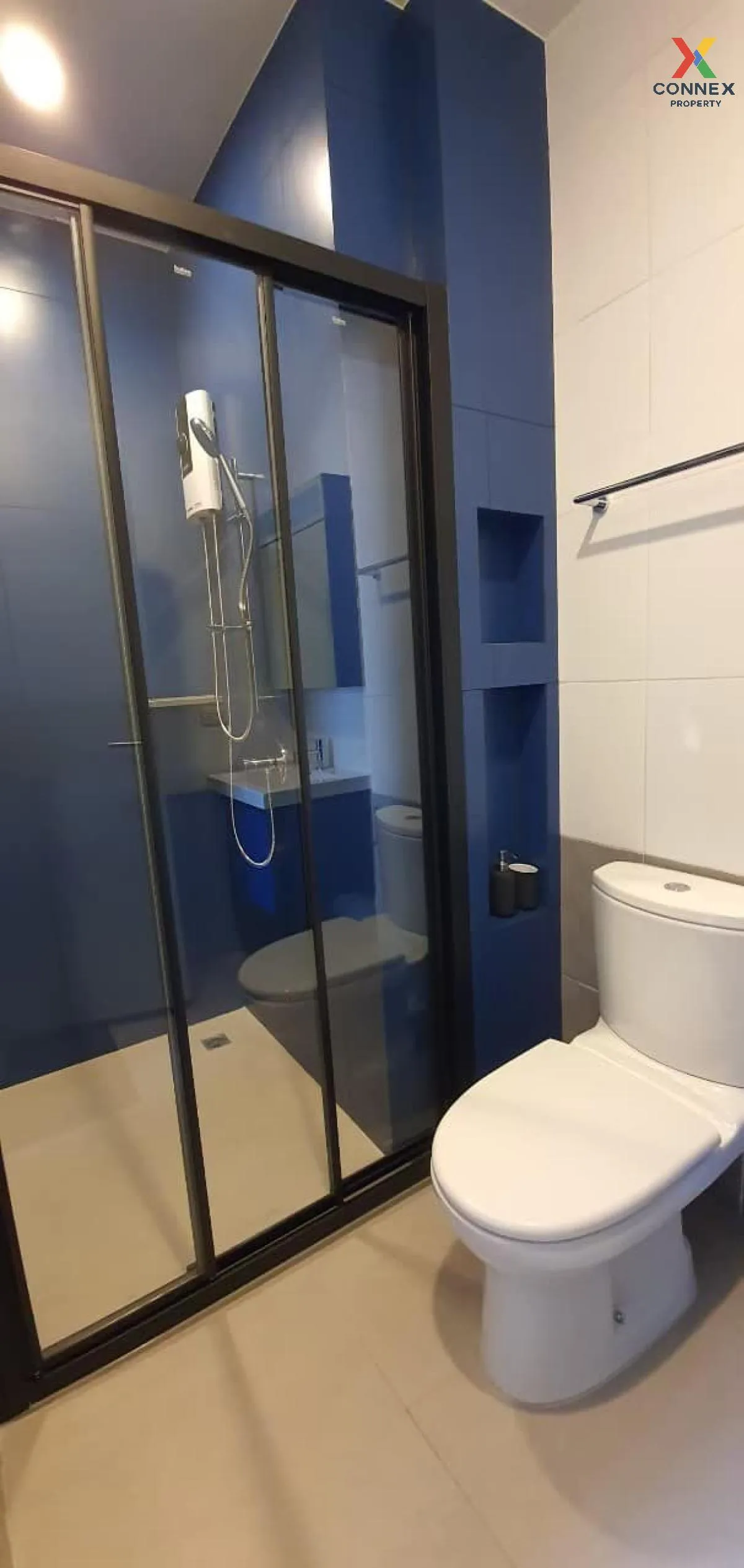 For Rent Condo , XT Ekkamai , BTS-Ekkamai , Khlong Tan Nuea , Watthana , Bangkok , CX-93827