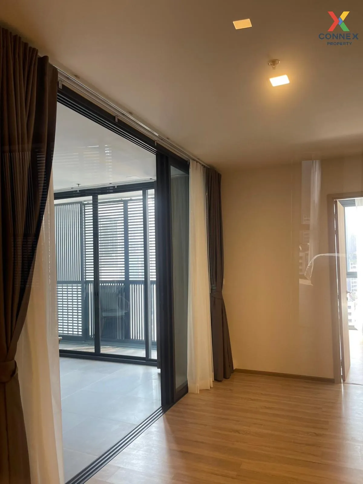 For Rent Condo , XT Phayathai , BTS-Phaya Thai , Thanon Phyathai , Rat Thewi , Bangkok , CX-93959